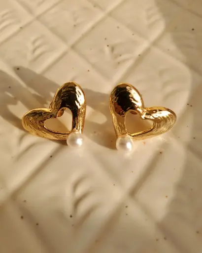Pearl Fly Earrings